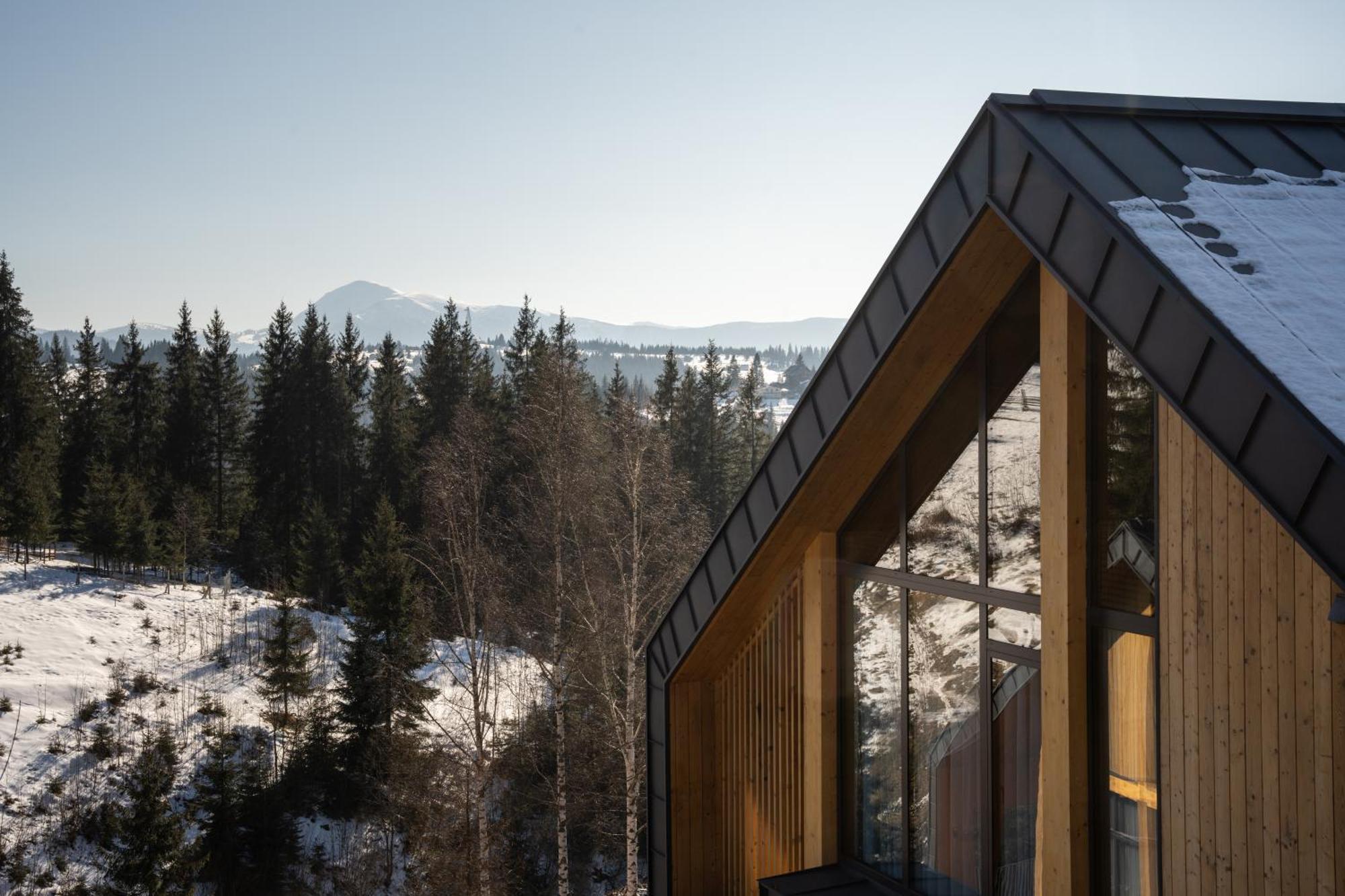 Skogur - Home & Resort Bukovel Exteriör bild